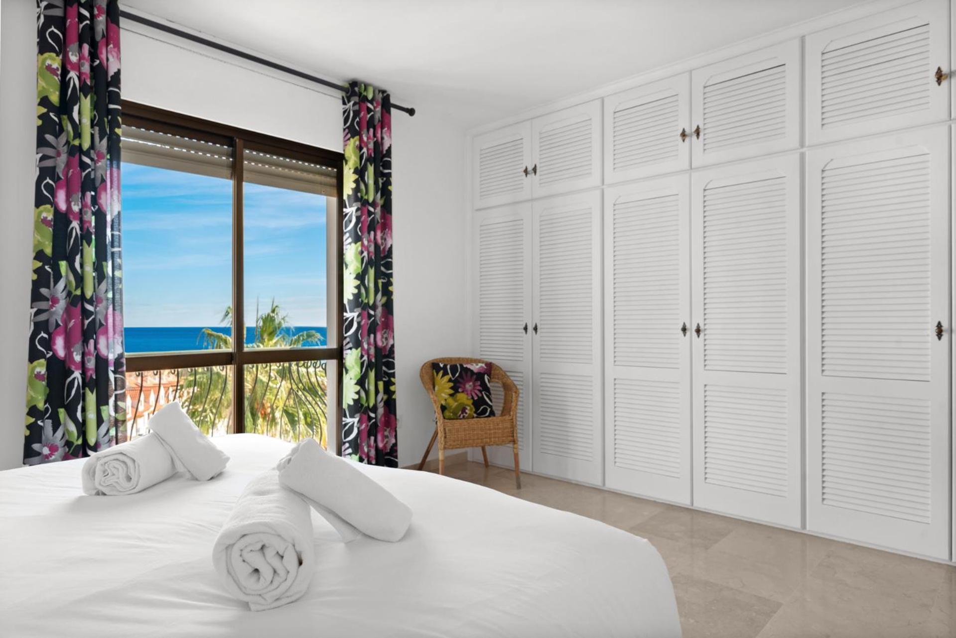 Lovely Penthouse Near Estepona Marina By Costarentals - Ref M15 Bagian luar foto