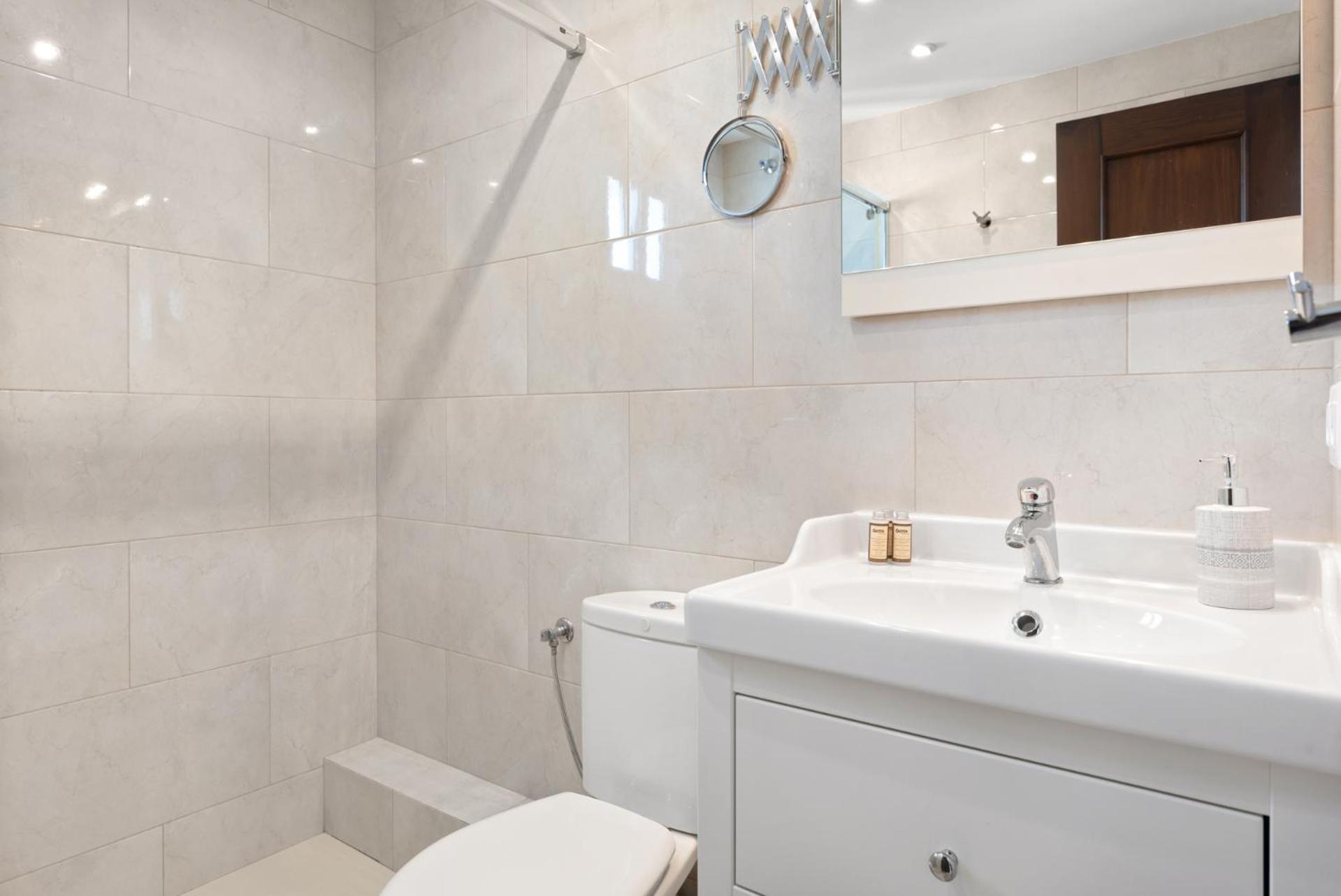Lovely Penthouse Near Estepona Marina By Costarentals - Ref M15 Bagian luar foto