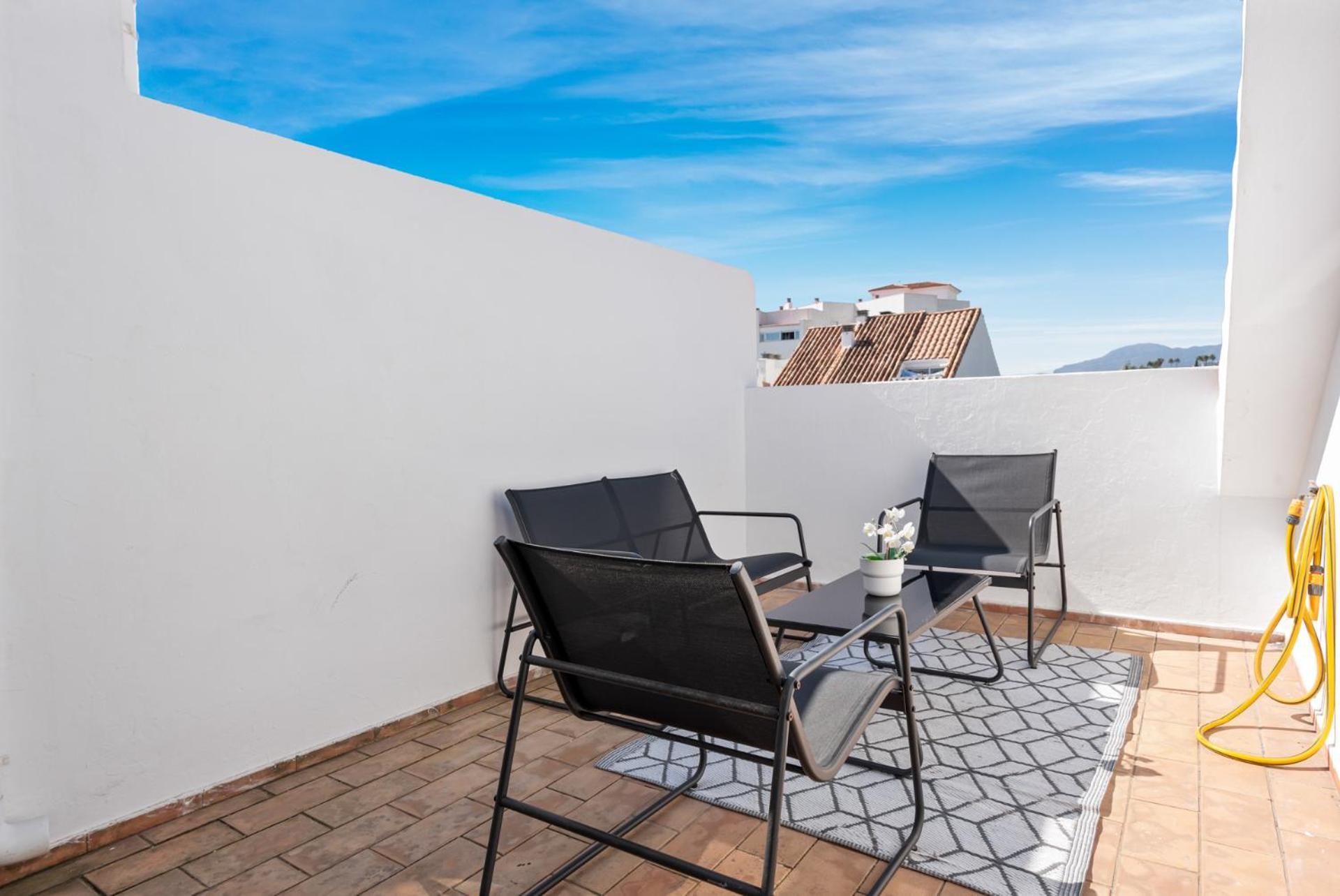 Lovely Penthouse Near Estepona Marina By Costarentals - Ref M15 Bagian luar foto